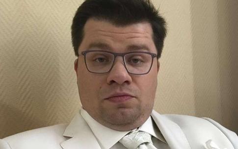 Харламов рассказал о странном подарке Никаса Сафронова: «Подъезжает машина с надписью „матрасы“»