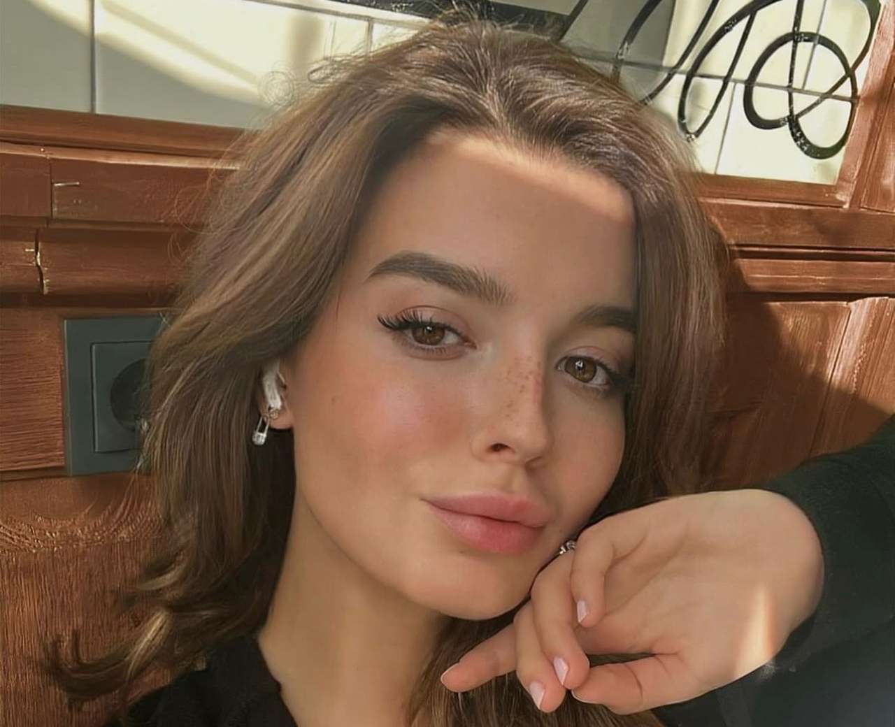 Александра Стриженова