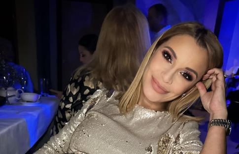 Орлова вышла в свет в компании двух любимых мужчин