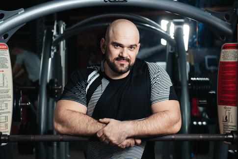 Руслан Богатырев: «План я почти выполнил — у меня четверо сыновей»