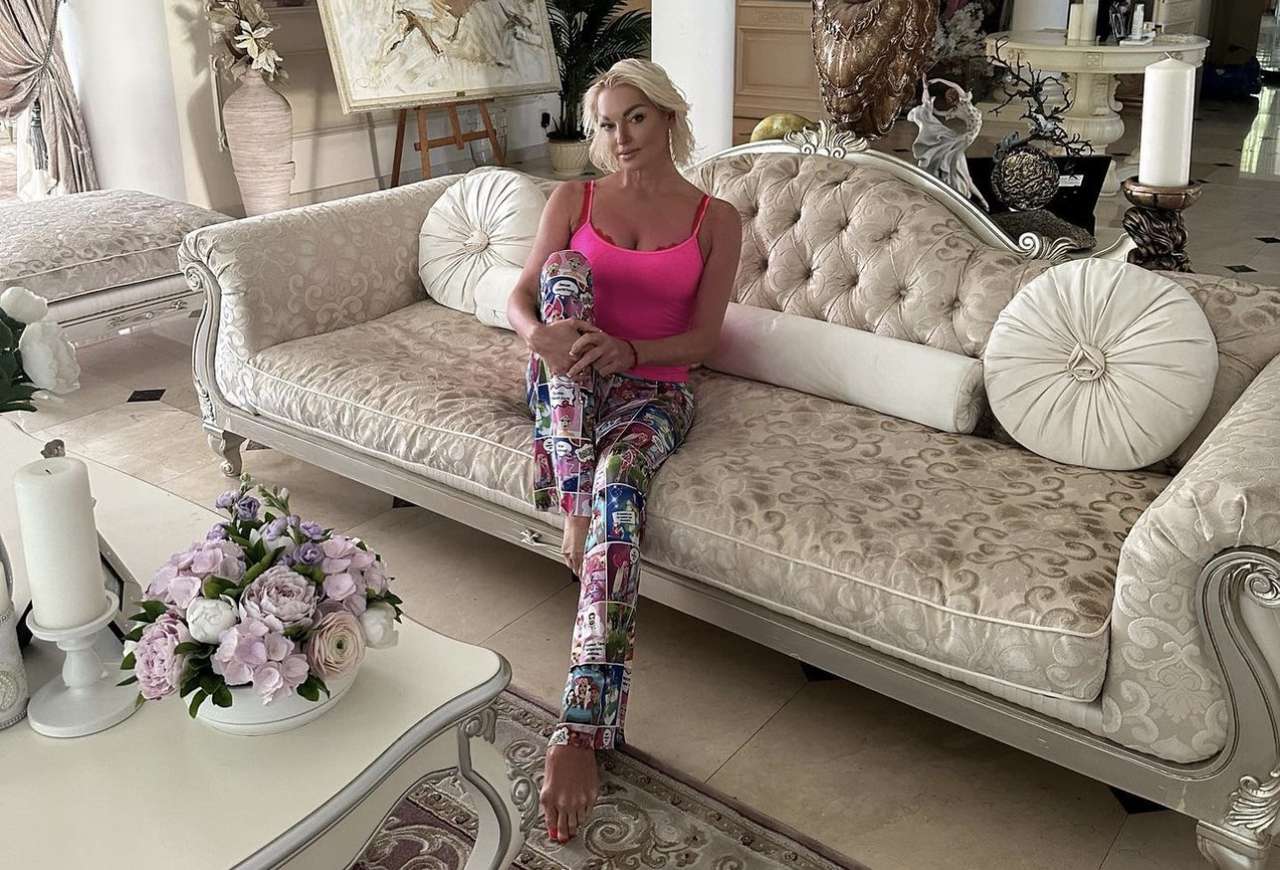 Анастасия Волочкова