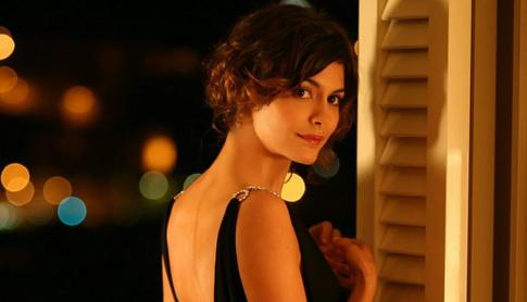 Неидеальная, но счастливая: правила жизни француженок, чтобы навсегда полюбить себя