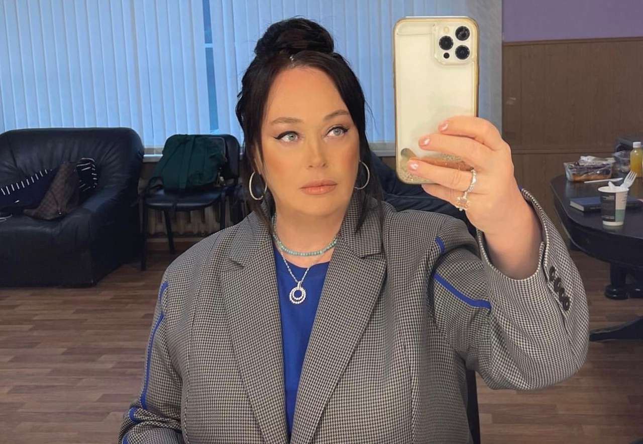 Лариса Гузеева