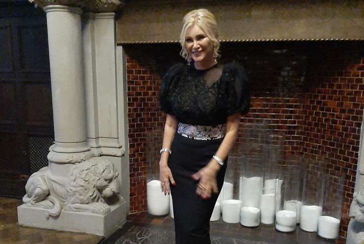 Певица Вика Цыганова