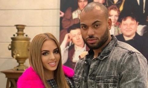 Юлия Ефременкова написала на Мондезира заявление в полицию: «В очередной раз с сыном на руках оттаскал меня за волосы»