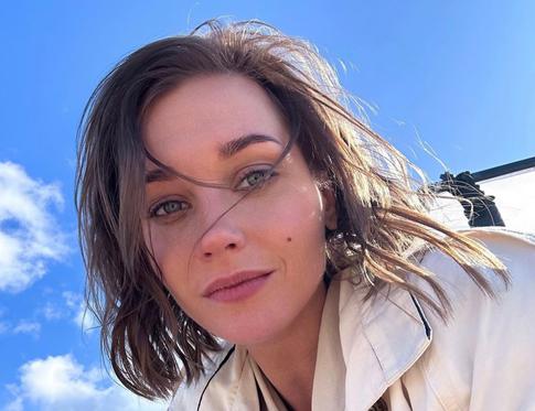 Асмус сломала ногу во время съемок: «Хруст на весь Выборг»