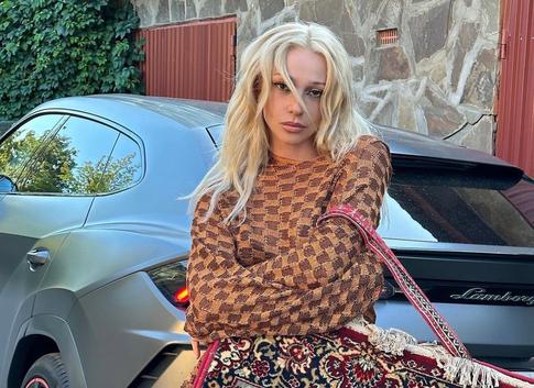 Поклонники Ивлеевой вычислили ее нового бойфренда