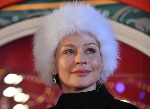 Юлия Пересильд получила награду «Золотой орел»