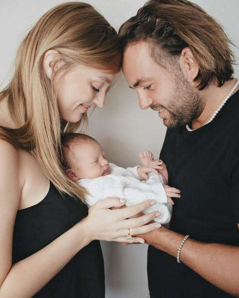 Сергей с женой Александрой и сыном