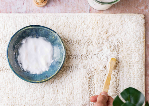 Сделайте сами шампунь с пищевой содой для глубокой очистки кожи головы