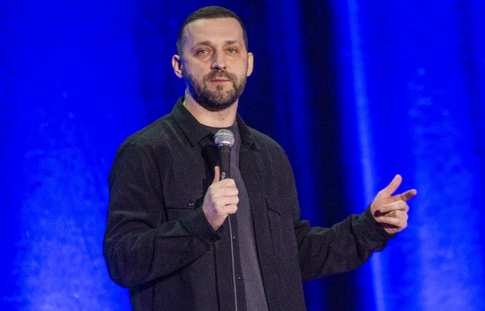 Концерты комика Руслана Белого за границей отменили: подробности