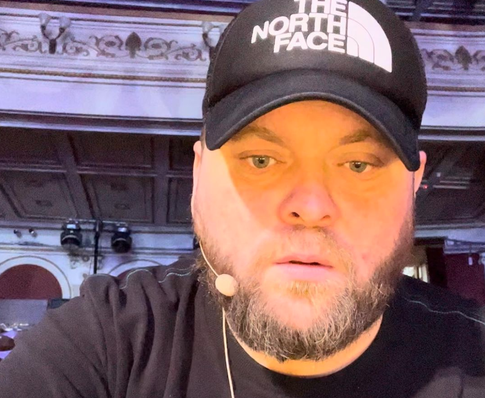 Эдгард Запашный сообщил о смерти худрука команд КВН