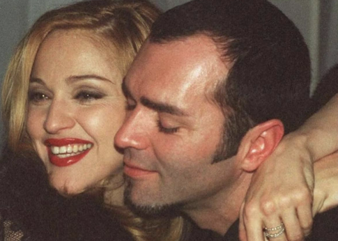 Мадонна прервала молчание в связи со смертью брата: «Я восхищалась им»