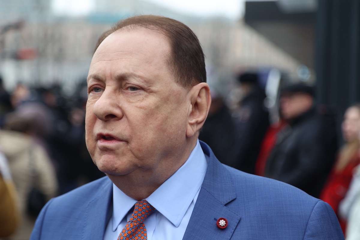 Марк Варшавер