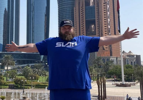 Россиянин по прозвищу «Пельмень» оказался в финале турнира по пощечинам