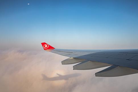 Россиянина депортировали из Турции за фото спящей женщины в метро