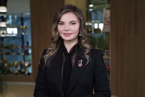 В Сети опубликовали новые снимки 41-летней Алины Кабаевой