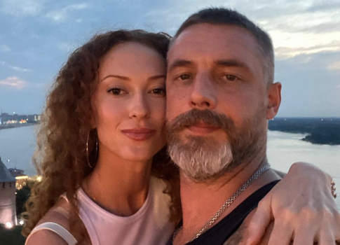 Антон Батырев раскрыл пол ребенка, которого недавно родила его молодая жена