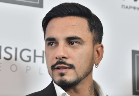 Оказавшийся в центре скандала Натан считает себя «примером для мужчин»