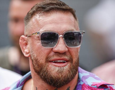 Боялась, что убьет: Конор Макгрегор предстал перед судом по делу об изнасиловании