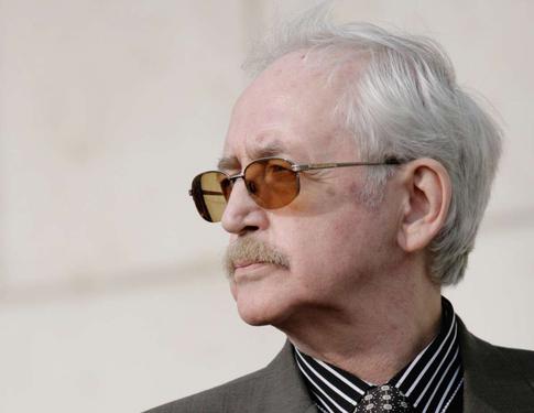 Невестка Ливанова дала комментарий об экстренной операции актера