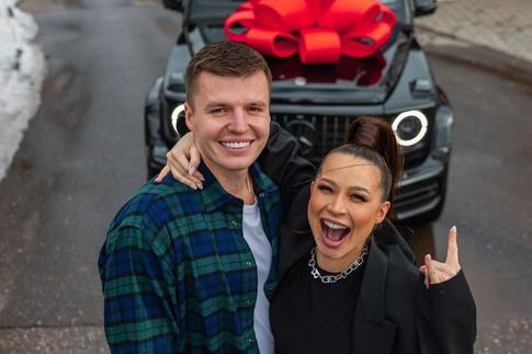 Валерии и Артему Чекалиным продлили домашний арест