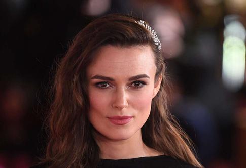 Место мужа — на кухне: Кира Найтли рассказала о ментальной проблеме супруга