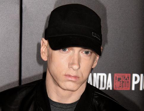 Скончалась 69-летняя мать Эминема: что известно о смерти женщины