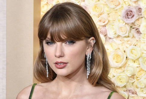 Абсолютный рекорд: Тейлор Свифт заработала на туре 2 млрд долларов