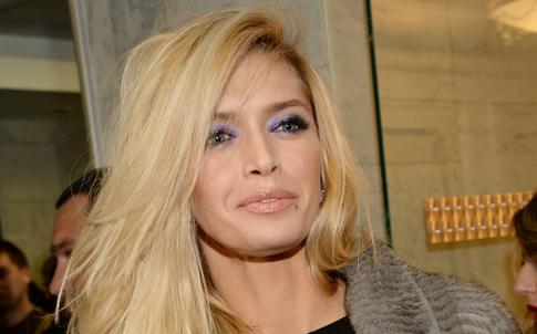 В Сети обсуждают свежий снимок Веры Брежневой в боди: «Богиня!»