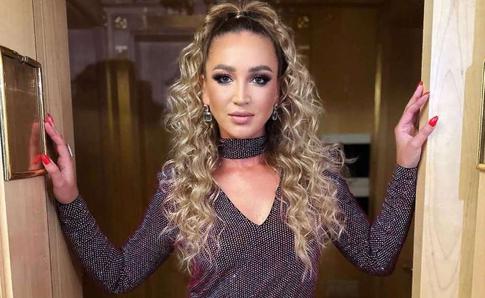 «Подставили девочку, ничего не доказав»: Бузова запустила акцию в поддержку Камилы Валиевой