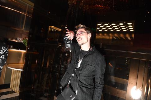 «Я такое количество операций прошел»: Дима Билан ответил на вопросы про пластику