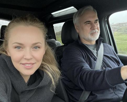 «Едем разводиться»: Альбина Джанабаева впервые за долгое время опубликовала фото с Валерием Меладзе