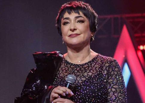 «Спасибо Москве за надбавку»: Лолита раскрыла размер пенсии