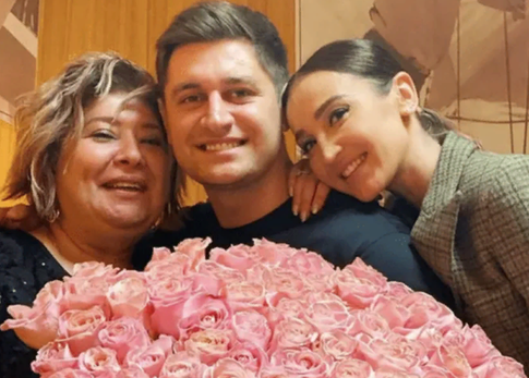 «Блудница и алкоголичка»: Бузова рассказала, за что обижена на мать Давы