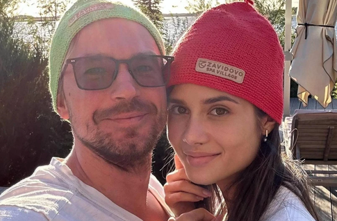 Александр Петров устроил молодой жене уикенд в Стамбуле