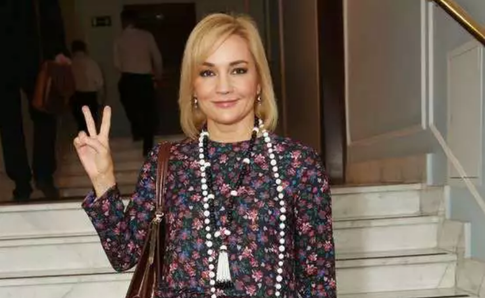 Татьяна Буланова об отношениях с мужем: «Называет меня „ребеночек“»