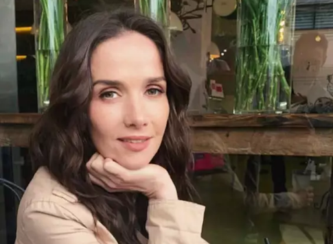 Наталия Орейро прилетела в Россию