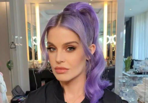 Келли Осборн продемонстрировала экстремально похудевшую фигуру