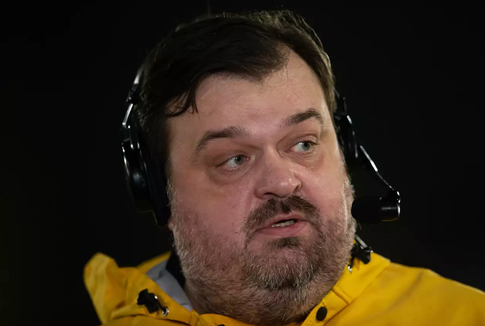 Умер журналист Василий Уткин