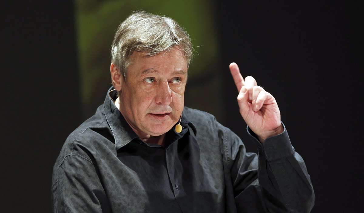 Михаил Ефремов