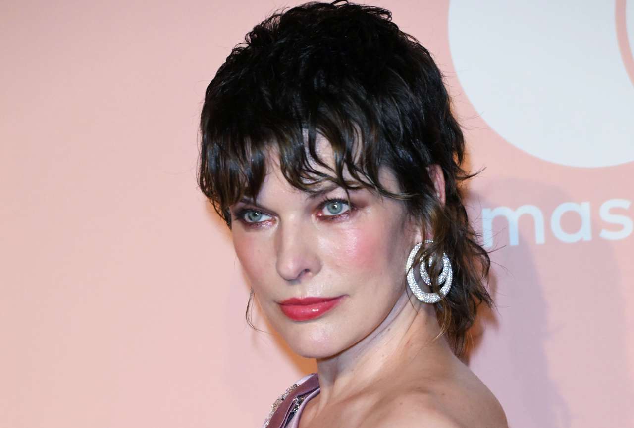 Мила Йовович