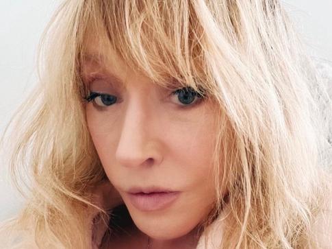 Кадры недели: Пугачева обрадовалась статусу иноагента, Муцениеце уедет из России