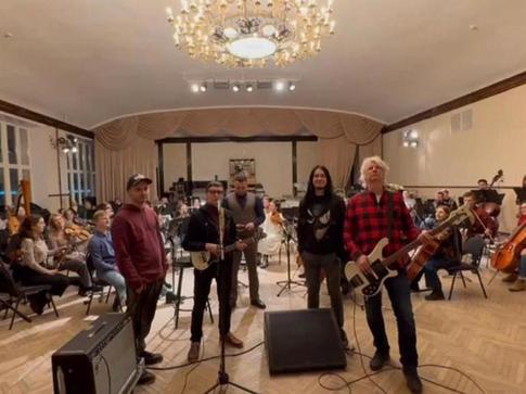 «Не готовы верить в худшее»: у группы «Пикник» так и не нашлась помощница директора