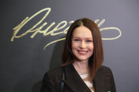 Ирина Безрукова оголилась в свой день рождения