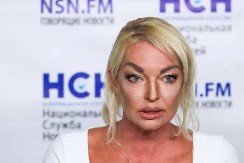 Волочкова показала свадебное платье перед вылетом на Мальдивы: «Будет сюрприз и фурор!»