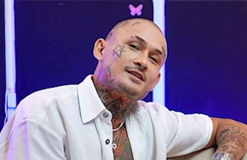 «Быстро растут дети»: Моргенштерн заинтриговал фанатов снимком с малышом