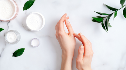 Не забывайте про SPF: 5 важных правил ухода за кожей рук