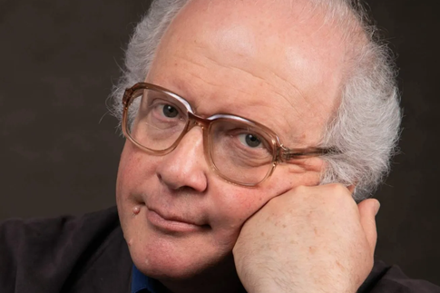 Мошенники выманили у телеведущего Павла Любимцева 300 тысяч рублей