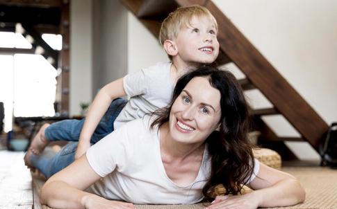 Три ошибки в воспитании мальчика, которые часто допускает мама